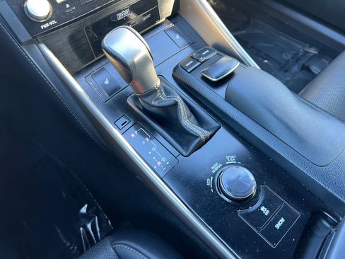 Used 2014 Lexus IS 350 w/ F Sport Package image 17