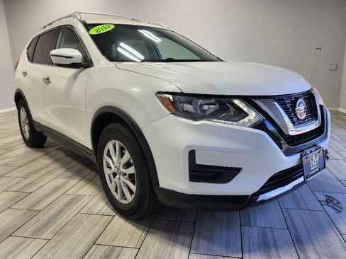 Used 2020 Nissan Rogue SV image 7