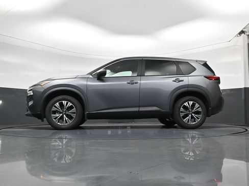 Used 2023 Nissan Rogue SV FWD image 19