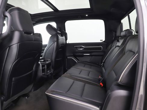 Used 2024 RAM 1500 Laramie image 13