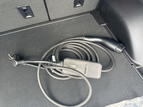 New 2026 Chevrolet Equinox EV LT image 30