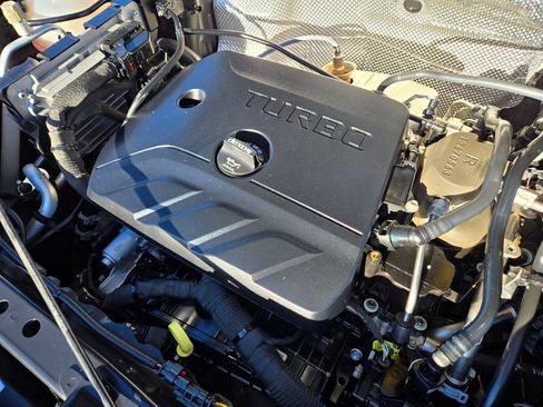 Used 2023 Chevrolet TrailBlazer LT w/ Convenience Package image 16