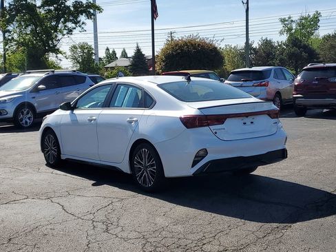 Used 2022 Kia Forte GT-Line w/ GT-Line Technology Package FWD image 3