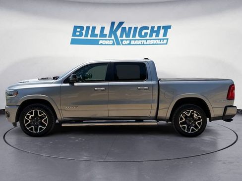 Used 2025 RAM 1500 Laramie w/ Sport Appearance Package AWD/4WD image 2