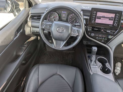 Used 2024 Toyota Camry SE w/ Convenience Package FWD image 15