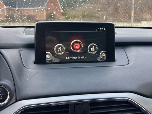 Used 2018 MAZDA CX-9 Touring image 3