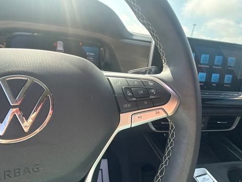 Used 2024 Volkswagen Atlas SE FWD image 18