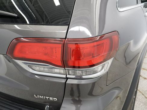 Used 2020 Jeep Grand Cherokee Limited w/ Trailer Tow Group IV AWD/4WD image 21