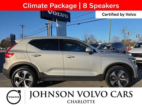 Certified 2023 Volvo XC40 B5 Plus w/ Driver Assist Package image 4