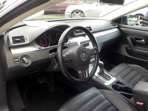Used 2015 Volkswagen CC Sport image 11