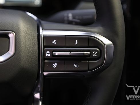 New 2026 GMC Acadia Elevation image 24