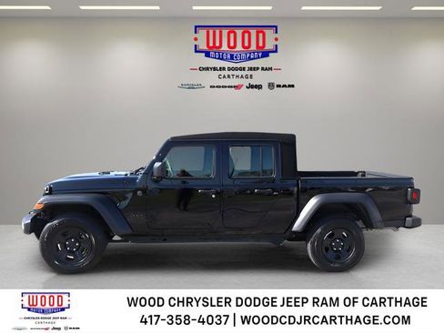 Used 2024 Jeep Gladiator Sport AWD/4WD image 6