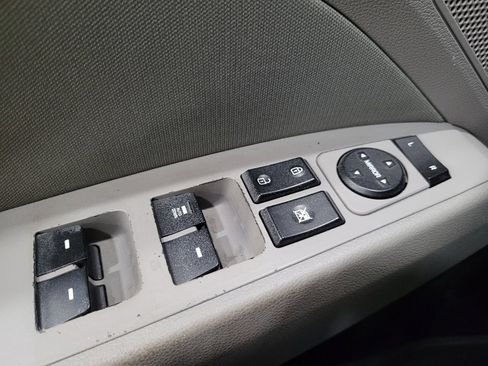 Used 2018 Hyundai Elantra SEL FWD image 27