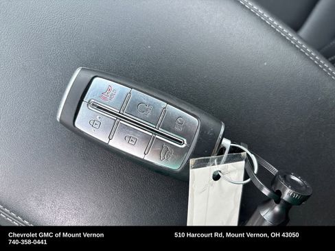 Used 2025 Genesis GV70 2.5T AWD/4WD image 31