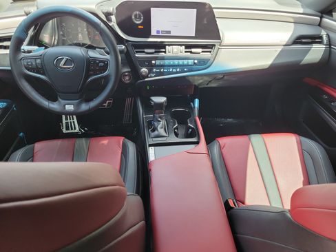 Used 2024 Lexus ES 350 F Sport w/ Accessory Package (Z2) FWD image 12