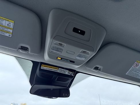 Used 2023 Ford Transit 250 Low Roof AWD w/ Exterior Upgrade Package image 34