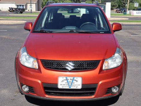 Used 2010 Suzuki SX4 Touring AWD/4WD image 12