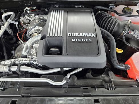 New 2026 Chevrolet Silverado 1500 Custom Trail Boss w/ LPO, Dark Essentials Package image 21