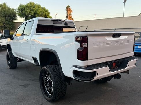 Used 2021 Chevrolet Silverado 3500 High Country AWD/4WD image 8