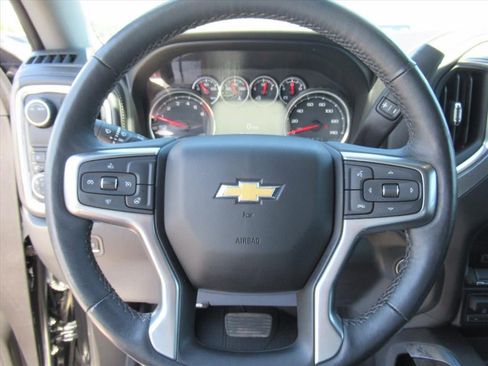 Used 2021 Chevrolet Silverado 1500 LTZ RWD image 22
