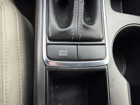 Used 2016 Kia Optima LX w/ LX Convenience Package image 25