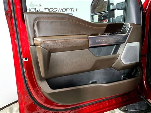 Certified 2024 Ford F250 King Ranch w/ Chrome Package image 18