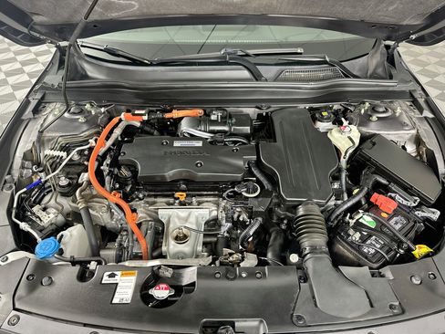 Used 2018 Honda Accord Touring image 34