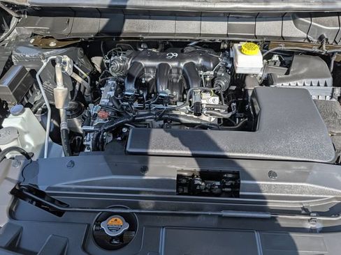 Used 2024 Nissan Pathfinder SV FWD image 34