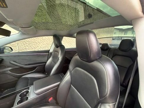 Used 2025 Tesla Model 3 Long Range AWD/4WD image 19