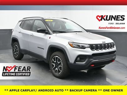 Used 2025 Jeep Compass Trailhawk
