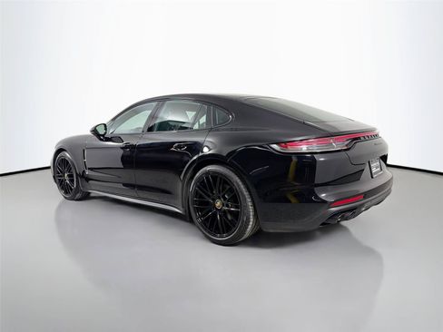 Certified 2023 Porsche Panamera Platinum Edition RWD image 3