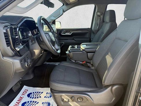 Used 2023 Chevrolet Silverado 1500 LT image 10