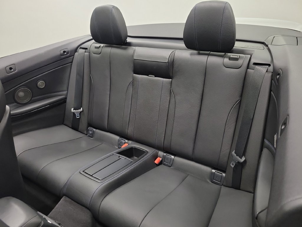Used 2014 BMW 435i Convertible RWD image 32