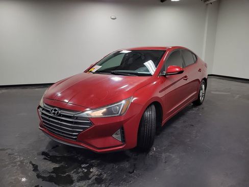 Used 2019 Hyundai Elantra SEL image 5