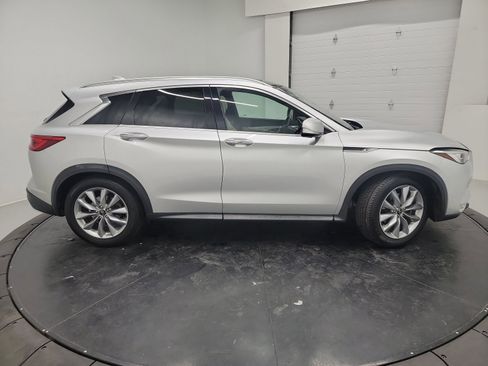 Used 2020 INFINITI QX50 Essential AWD/4WD image 11