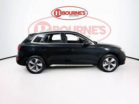 Used 2023 Audi Q5 2.0T Premium w/ Convenience Package AWD/4WD image 11