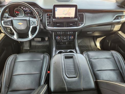 Used 2021 Chevrolet Tahoe Premier w/ Premium Package RWD image 9