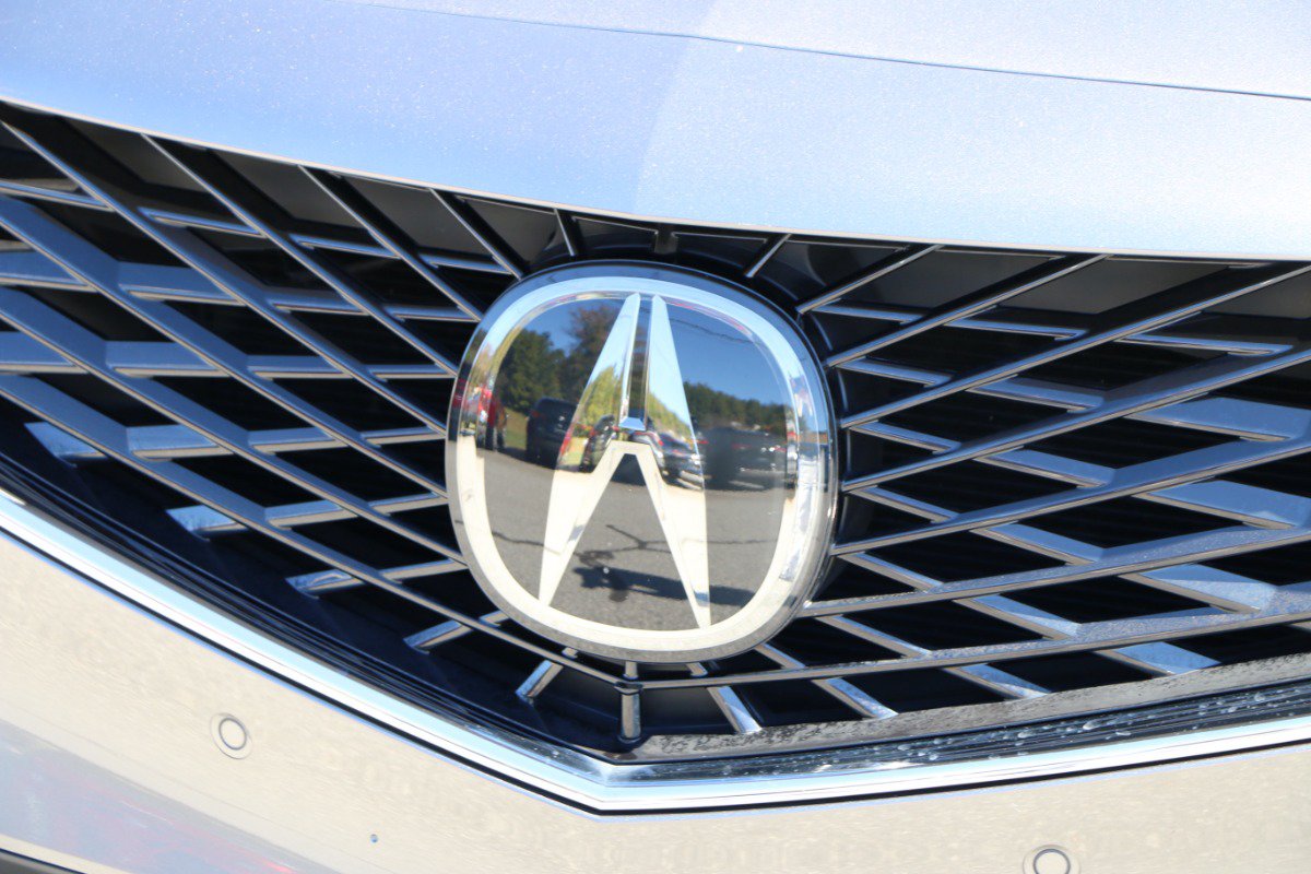 Used 2026 Acura MDX w/ Technology Package FWD image 12