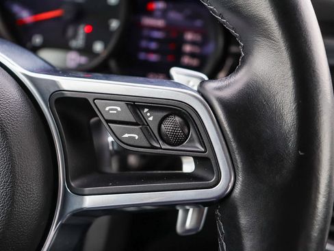 Used 2018 Porsche Macan Sport Edition image 23