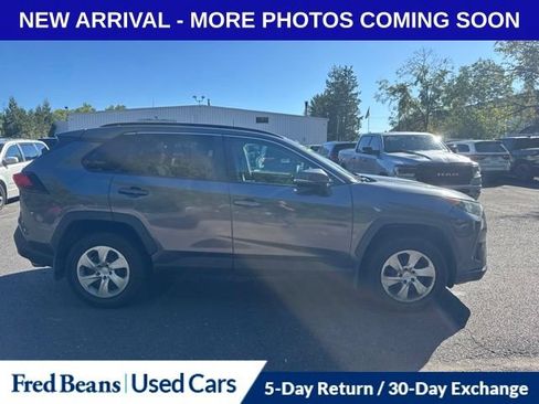 Used 2019 Toyota RAV4 LE w/ All Weather Liner Package AWD/4WD image 2