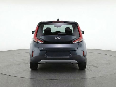 Used 2025 Kia Soul LX w/ LX Technology Package image 7