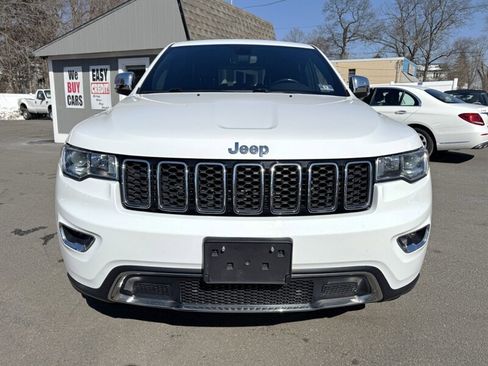 Used 2019 Jeep Grand Cherokee Limited image 2