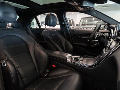Used 2016 Mercedes-Benz C 300 4MATIC Sedan image 19