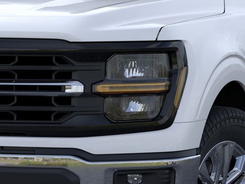 New 2026 Ford F150 XLT w/ XLT Chrome Appearance Package AWD/4WD image 18
