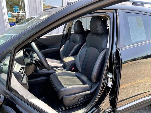 Used 2024 Subaru Crosstrek 2.5i Limited AWD/4WD image 10