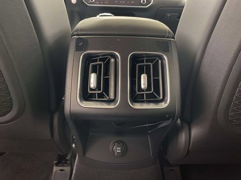 New 2026 Kia Sorento S AWD/4WD image 12
