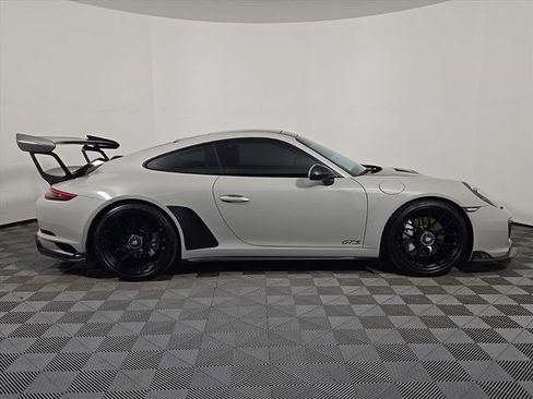 Used 2018 Porsche 911 Carrera GTS image 8