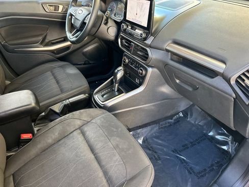 Used 2020 Ford EcoSport SE w/ SE Convenience Package image 17
