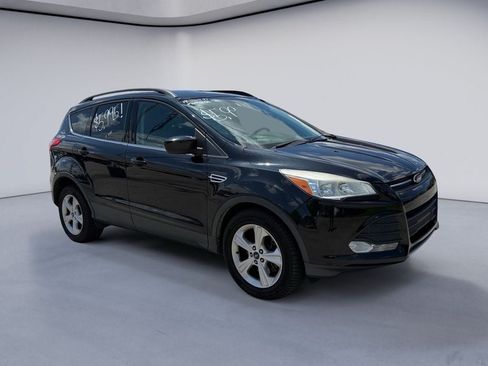 Used 2014 Ford Escape SE w/ Equipment Group 201A FWD image 7