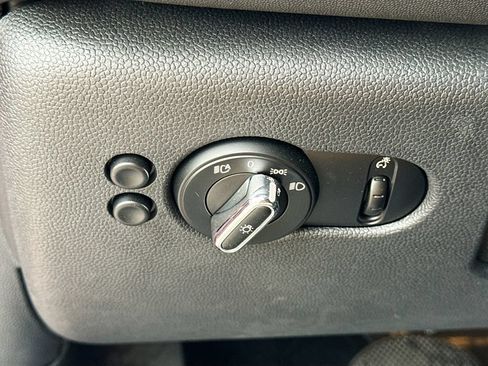 Used 2019 MINI Cooper S FWD image 33